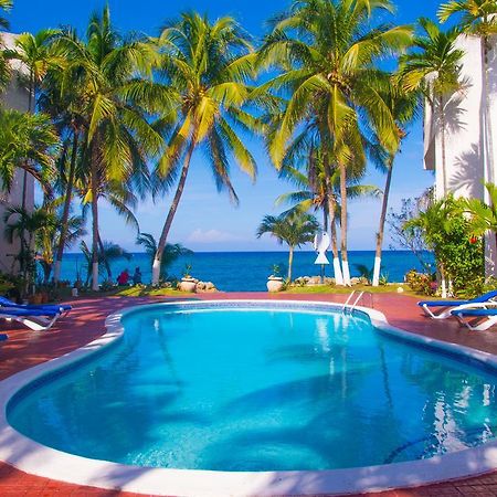 Chrisanns Paradise Suite By The Ocean - Apt#9 Ocho Ríos Extérieur photo